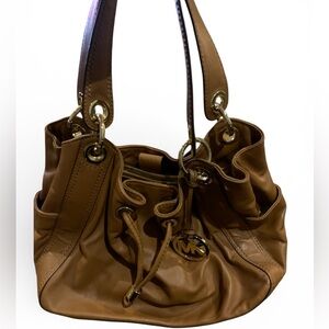 MICHAEL KORS BROWN LEATHER SHOULDER BAG 🔥